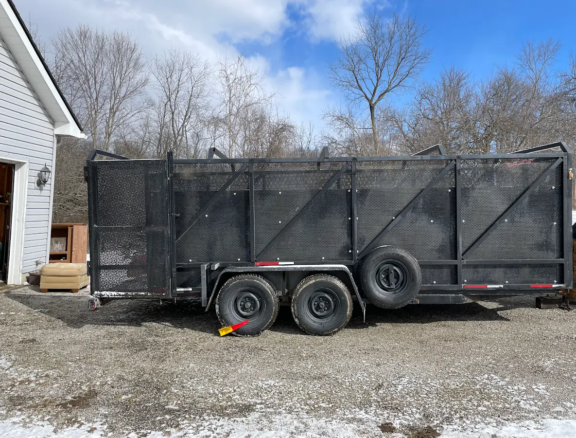 4 Yard Dumpster Rental in Wilder, KY